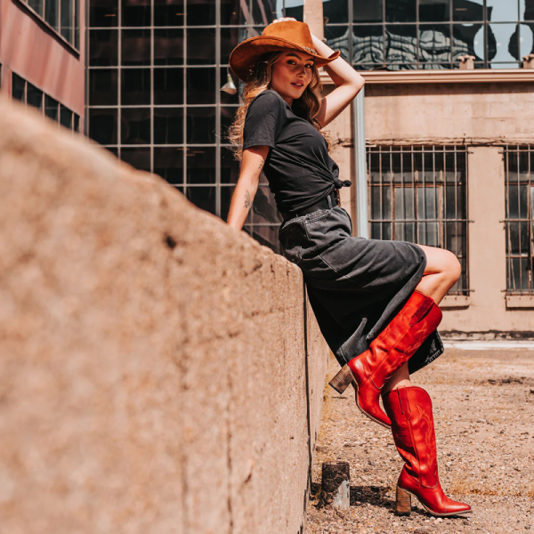 FREEBIRD | WOMEN'S JACKSON-RED
