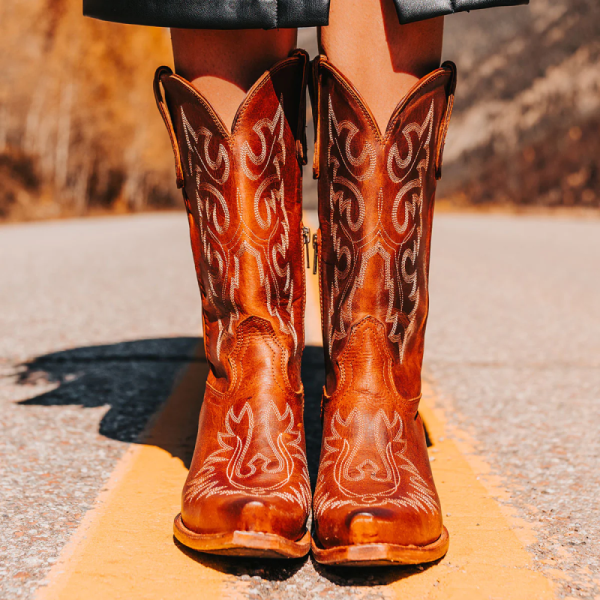FREEBIRD | WOMEN'S WILSON-COGNAC