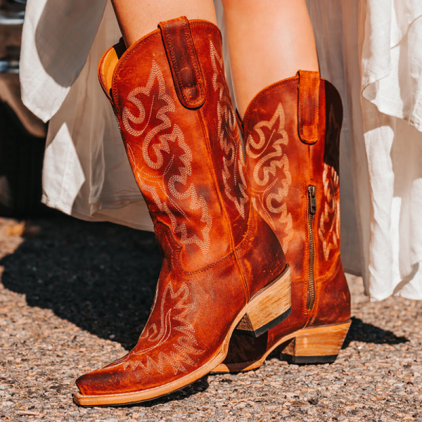 FREEBIRD | WOMEN'S WILSON-RUST SUEDE